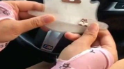 小姐姐车贴,小姐姐们的个性车贴大盘点